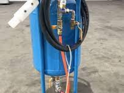 Những thiết bị phun cát được ra đời như thế nào?