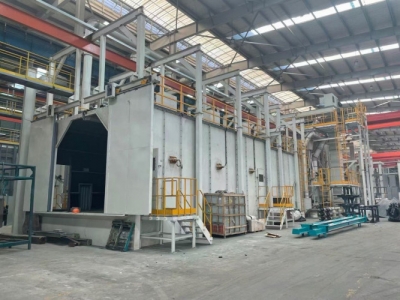 Tìm hiểu về ứng dụng của máy phun bi làm sạch móc treo kép