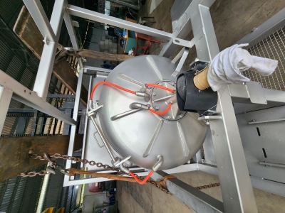 Dịch vụ phun bi, phun cát Phun sản phẩm Máy, chất liệu Inox. LH: Mr Kiên 0942919558