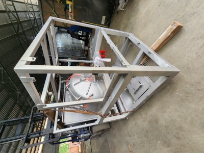 Dịch vụ phun bi, phun cát Phun sản phẩm Máy, chất liệu Inox. LH: Mr Kiên 0942919558