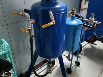 Những lưu ý khi vận hành cối phun cát