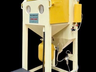 Hệ Thống Phun Cát Tự Động Băng Tải: Giá, Lắp Đặt Tối Ưu